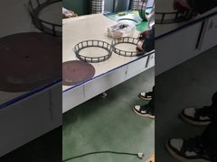 Estão a ser instalados rolamentos esféricos